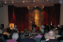2003 English Music Hall presented by the group Murray Callahan