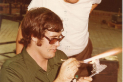 1975 Paperweight Weekend demonstration by Eugene Crabtree and Bob Banford (seated)